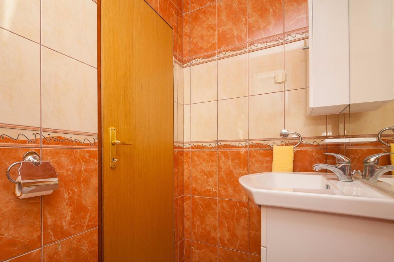 Spacious Apartment With Parking&Garden Marčana المظهر الخارجي الصورة